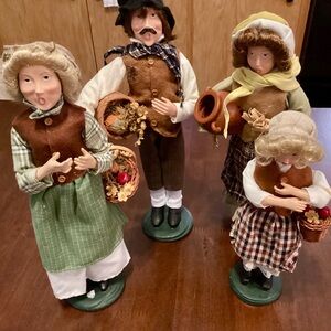Williamsburg Carolers /Harvest/Thanksgiving -set of four